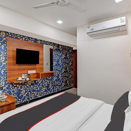 Capital O Bhavya Villa أحمد أباد المظهر الخارجي الصورة